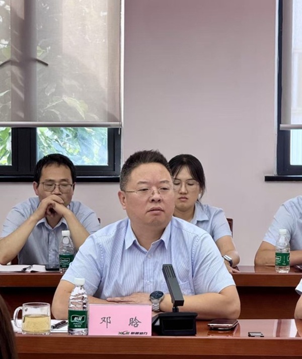 缩略图.jpg 缩略图.jpg